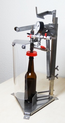 Tenco Enolmatic Abfüller Für Bier - Abfüllmaschine Für Bier Mit Abfuellkopf Aus Edelstahl Tenco Enolmatic Abfüller Für Bier - Abfüllmaschine Für Bier Mit Abfuellkopf Aus Edelstahl